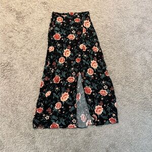 Forever 21 Black Floral Maxi Skirt Small